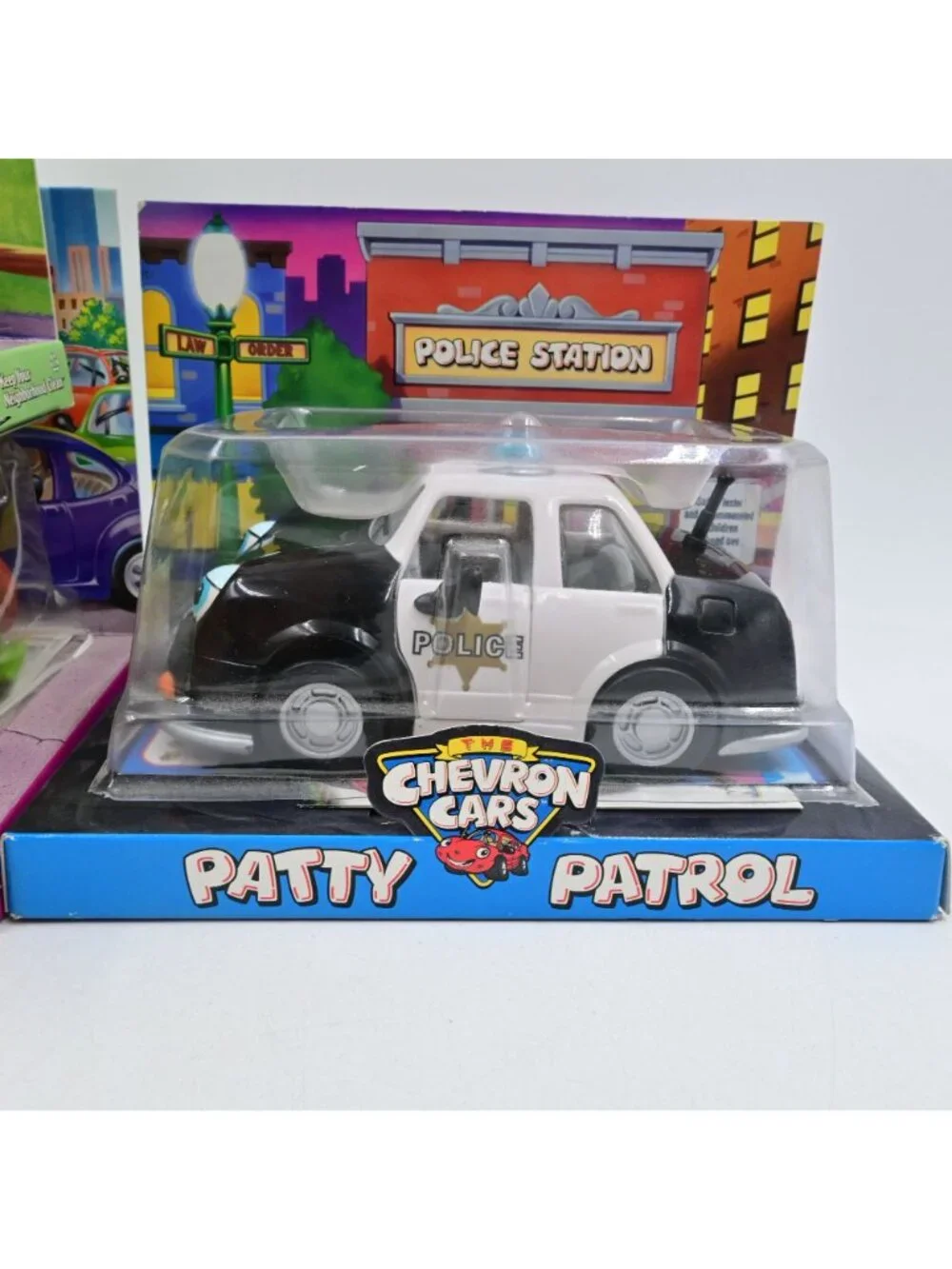 Chevron Cars Pete Pick-Up Patty Patrol Casey Coupe Brandon Bouncer Toy Set New